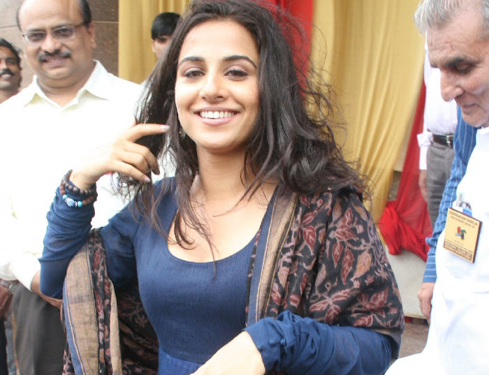 vidya balan launches rotary north end branch function glamour  images